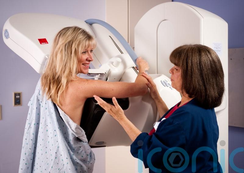 Breast cancer risk elevated among young women using certain HRT – study
