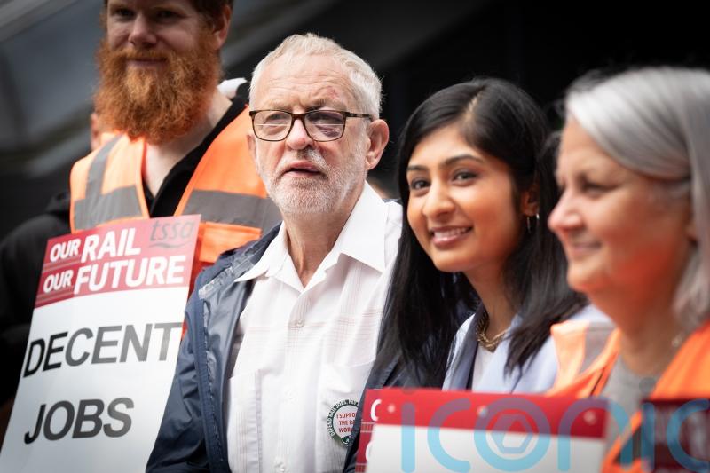 Minister shrugs off ex-Labour MP’s announcement of new political party