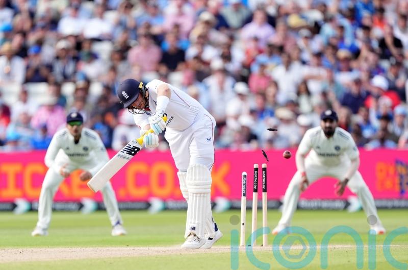 England face challenge of bravado as India take total control of second Test