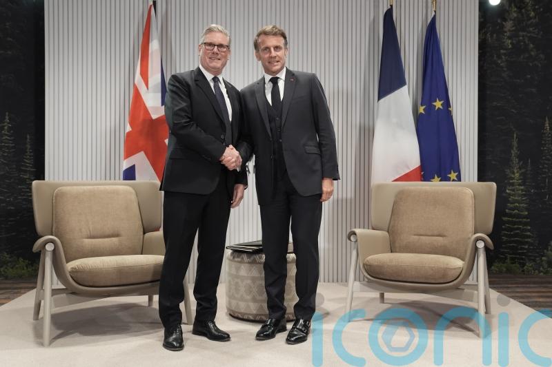 UK-France relationship ‘key’ to migration, No 10 says ahead of Macron meeting