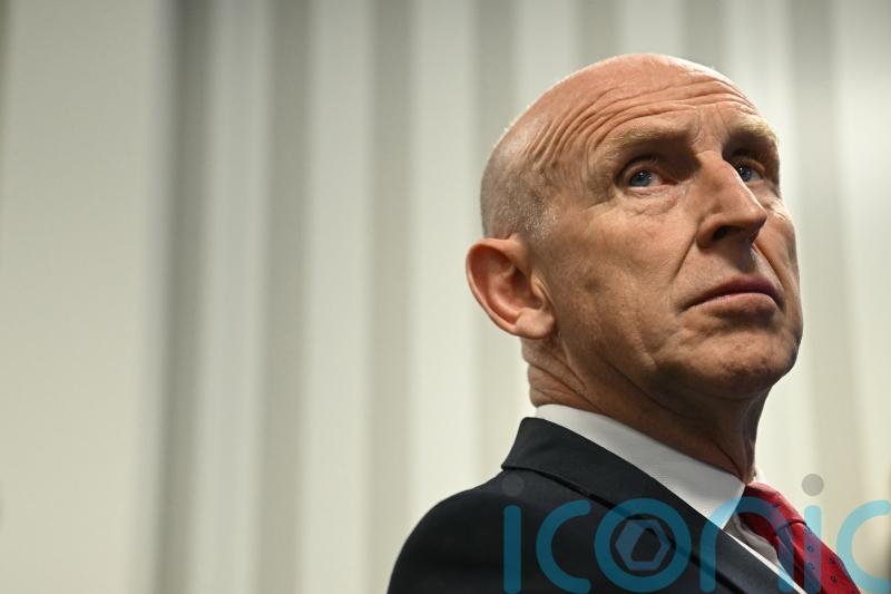 No 10 defends Healey amid accusations he misled Commons over Afghan data leak