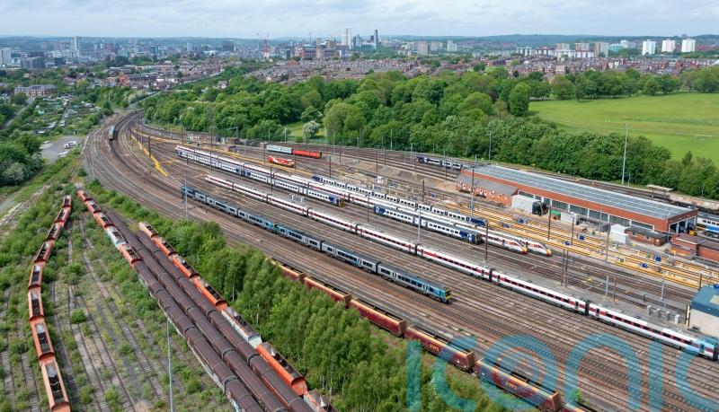 Calls for original high-speed rail line to be resurrected
