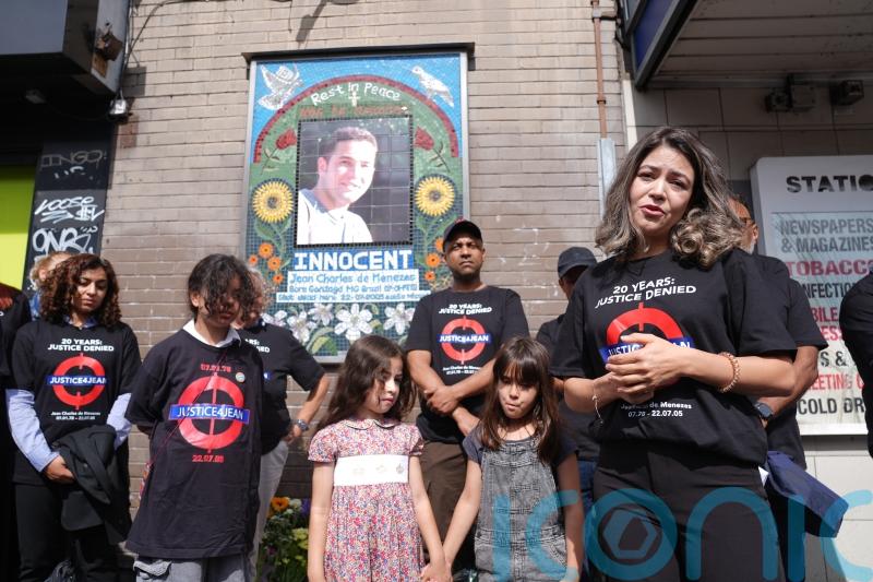‘Travesty’ no officers prosecuted for Jean Charles de Menezes’ death – family