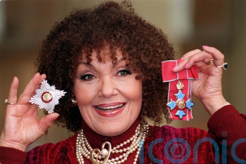 Dame Cleo Laine, the ‘First Lady of Jazz’, dies aged 97