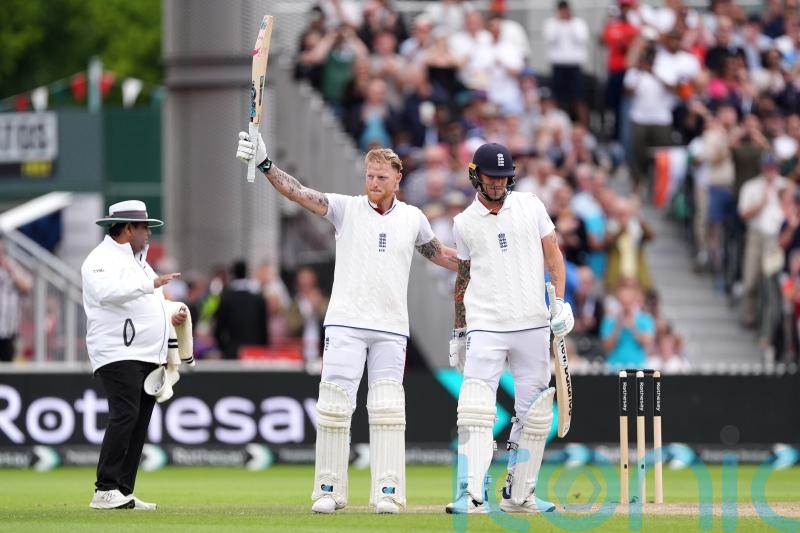 Shubman Gill and KL Rahul hold up England’s push for fourth-Test victory