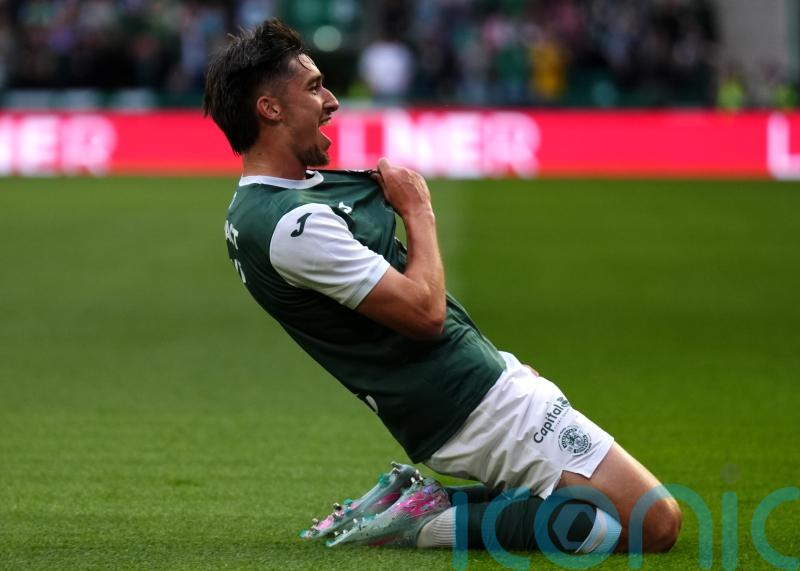 Kieran Bowie at the double as Hibernian add to Steven Pressley woes
