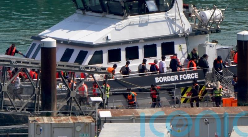 First detentions of migrants crossing Channel under UK-France returns deal