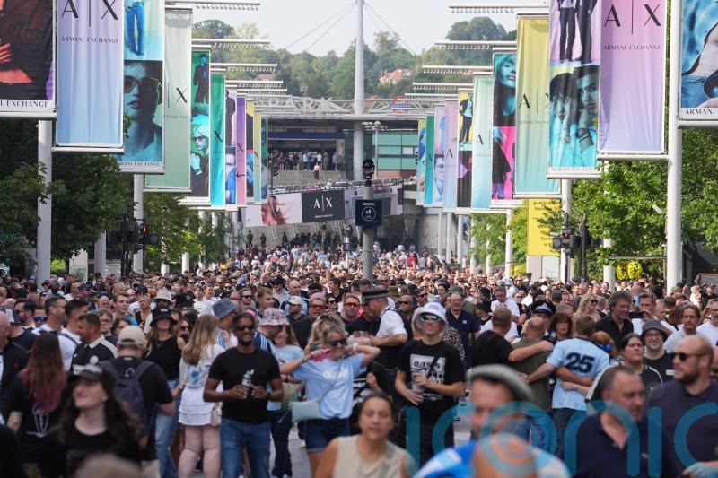 Edinburgh Council remarks about Oasis fans ‘snobby’, Scottish Secretary says