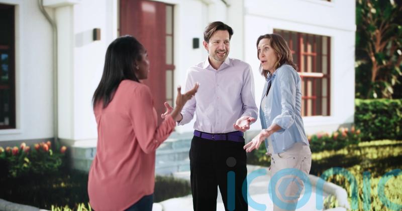 Everybody needs good neighbours: 60% say avoiding disagreements ‘top priority’