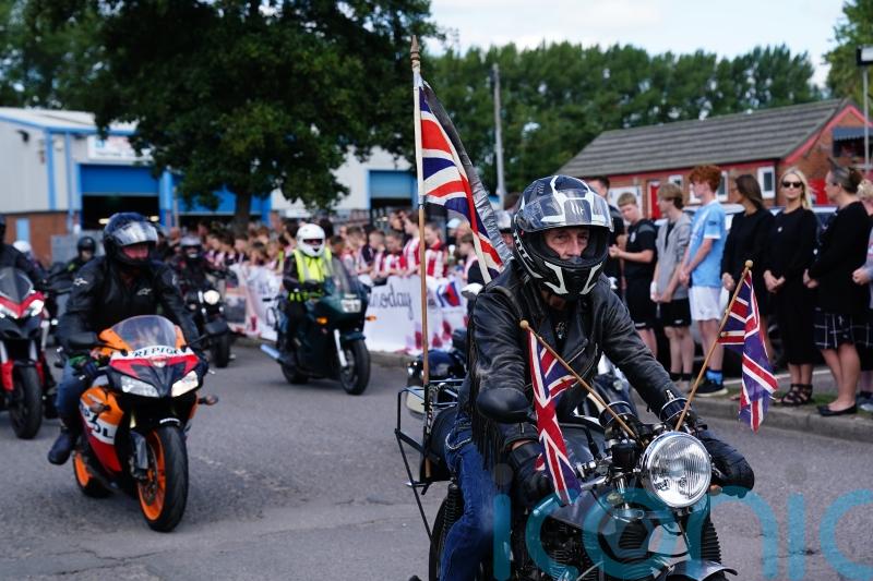 Motorbike tribute marks final journey of UK’s oldest Second World War veteran