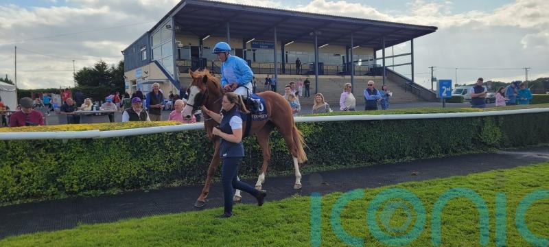 Thesecretadversary hits Listed target at Tipperary