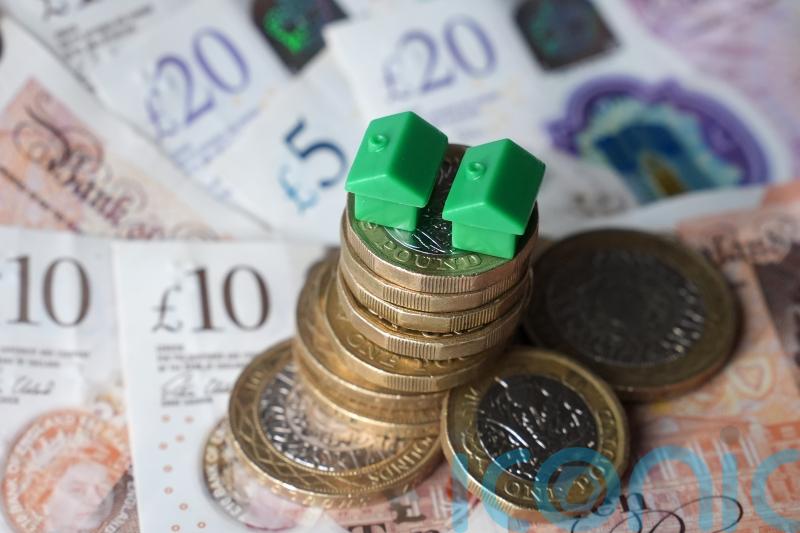 Report finds top 2% of households have 18% of wealth in Scotland