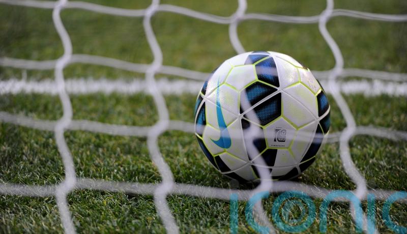 Sutton share spoils with Solihull