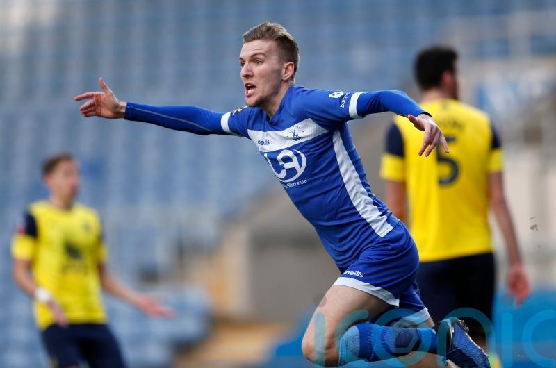 York leave it late to see off Truro