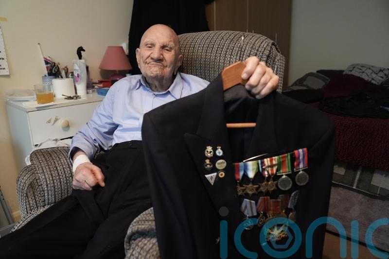 Appeal for 100th birthday cards for Second World War veteran