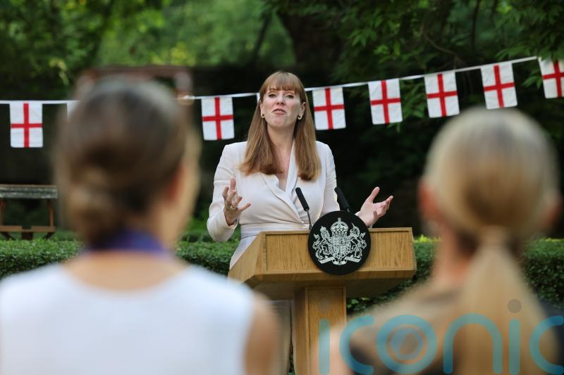 Rayner claims Reform will ‘fail women’ as she weighs in on online safety row