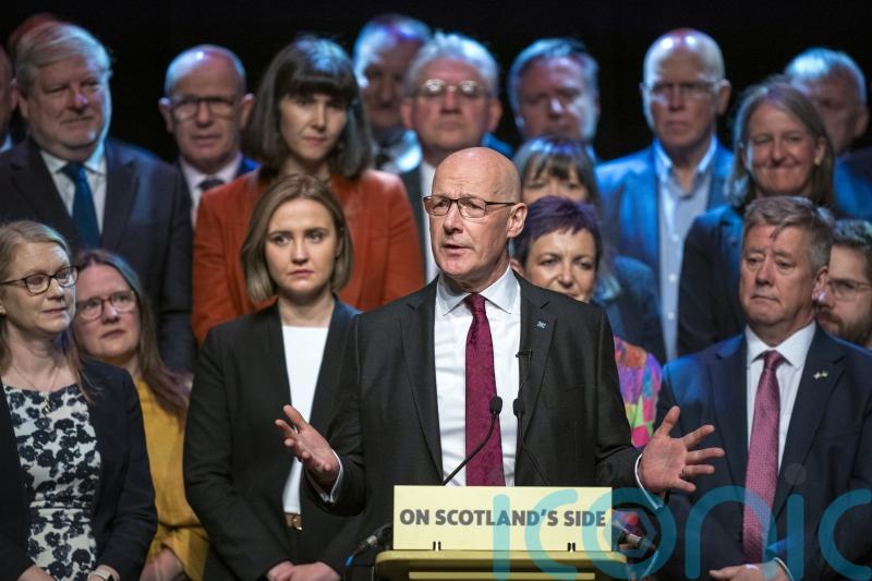 SNP loses thousands of members as deficit soars to nearly £500,000