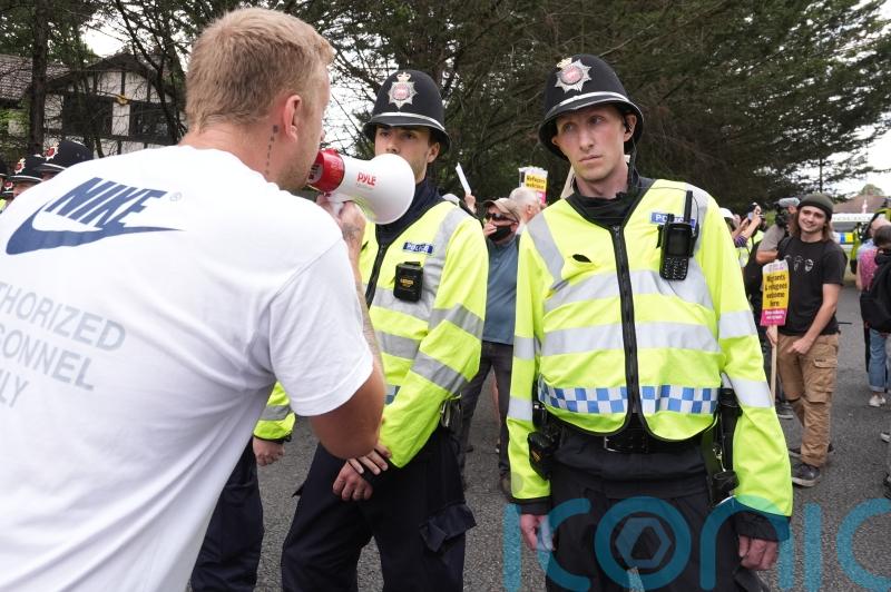 Government promises asylum appeals overhaul as hotel protests continue