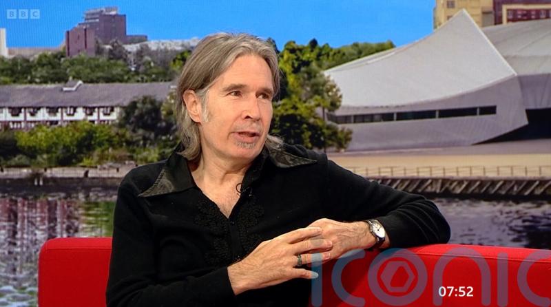 Del Amitri’s Justin Currie says Parkinson’s is making playing guitar ‘very hard’