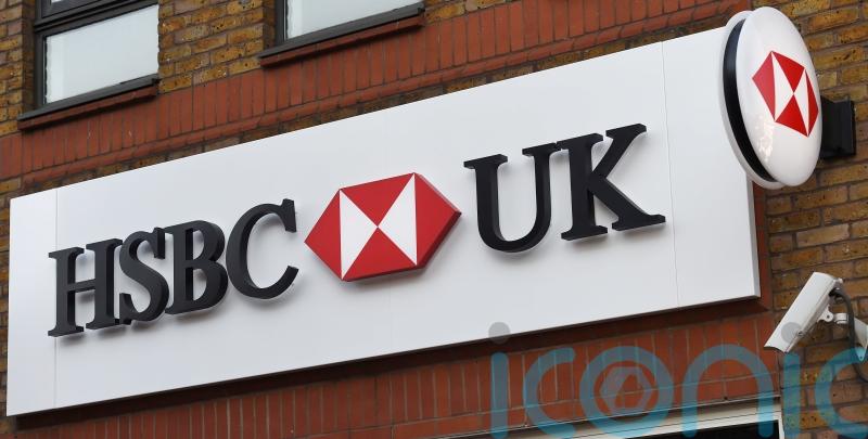 HSBC apologises after customers unable to access online banking and app