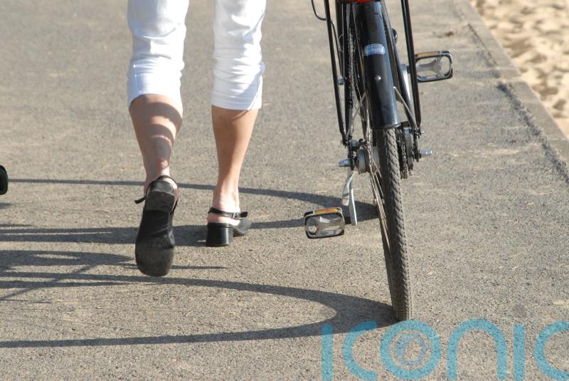 How to wear the capri pants trend