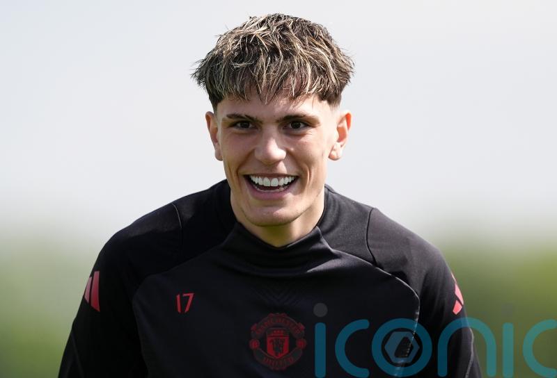 Alejandro Garnacho arrives at Chelsea ahead of &pound;40m move from Man Utd