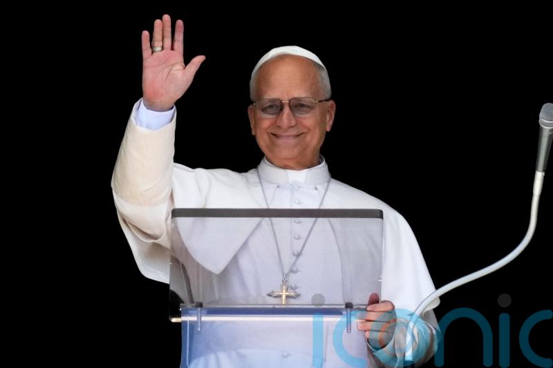 Pope denounces ‘pandemic of arms’ as he prays for victims of US school shooting