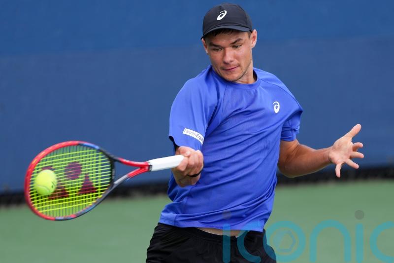 Man apologises for taking Kamil Majchrzak’s hat from young tennis fan at US Open