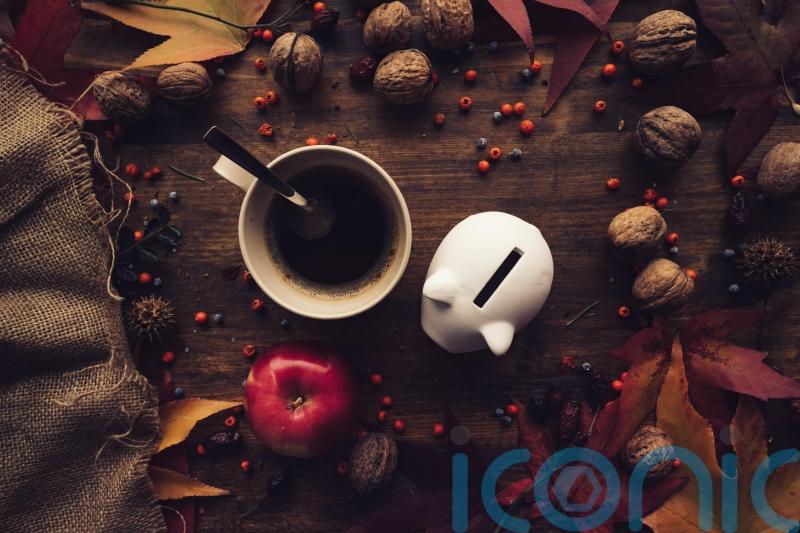 Budgeting tips from finance experts for saving this autumn