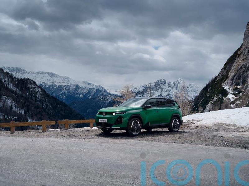 Citroen C5 Aircross Plug-in hybrid goes on sale priced at £38,855