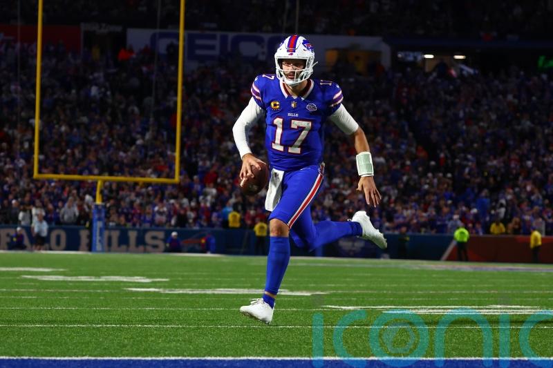 Buffalo Bills score 16 points in final four minutes to stun Baltimore Ravens
