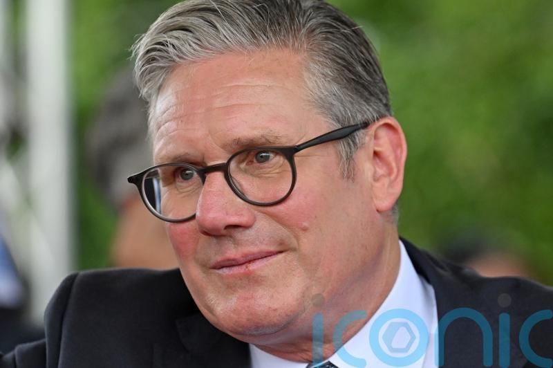 Starmer addresses Labour MPs ahead of race to replace Rayner as deputy