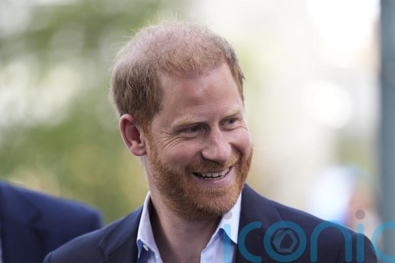 Harry arrives ahead of expected reunion with King after 19 months apart