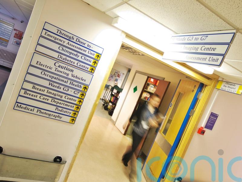 Only half of people with cancer diagnosed within target time, analysis finds