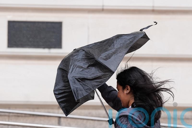Winds of up to 80mph to batter UK as country braces for stormy weekend