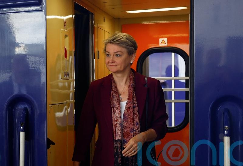 Yvette Cooper announces new sanctions on Russia as she visits Kyiv