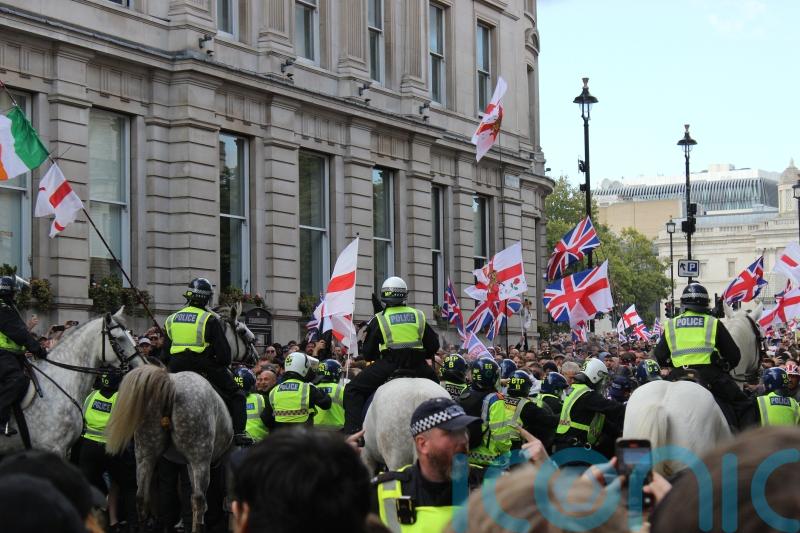 No 10 defends PM ‘fight of our times’ remarks after condemning march violence