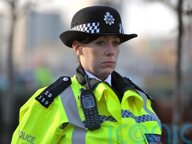 Lib Dems to call for police desks in libraries and shopping centres