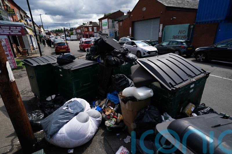 Rally to be held to support Birmingham’s striking bin workers