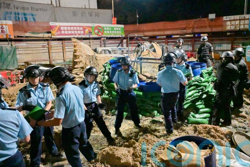 Thousands evacuated in Hong Kong after Second World War bomb discovered