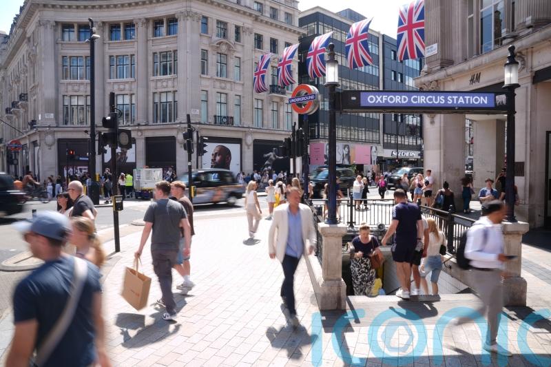 One-day pedestrianisation of Oxford Street ‘will give glimpse of future’