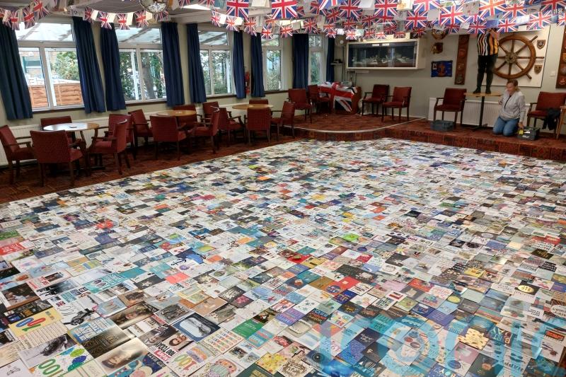 Second World War veteran celebrates 100th birthday with 16,000 cards