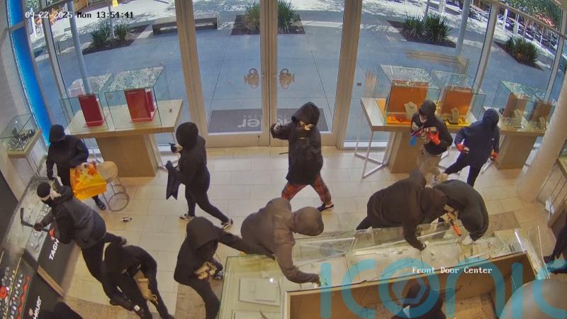 Masked raiders stage armed robbery at jewellery shop