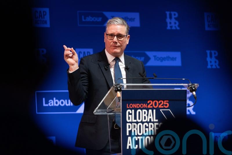 Digital IDs will be mandatory to work in UK, Keir Starmer says