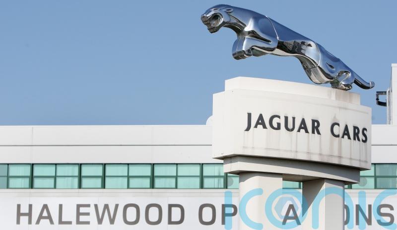 Government to guarantee £1.5bn loan to JLR after cyber shutdown