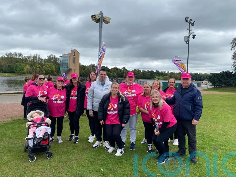 Family join charity walk after &lsquo;unbearable&rsquo; loss to brain cancer