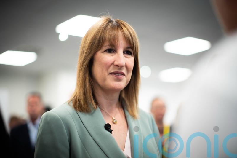 Reeves to set out guarantee of paid work to cut long-term youth unemployment