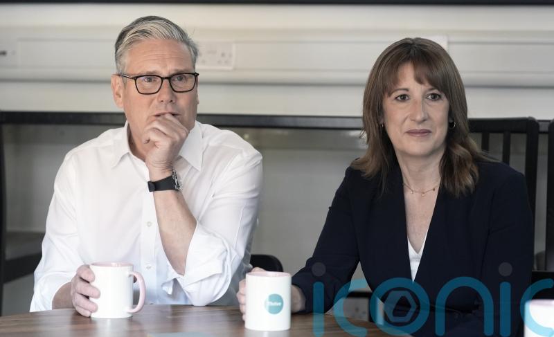 Rachel Reeves to make case for ‘contribution’ ahead of youth jobs guarantee
