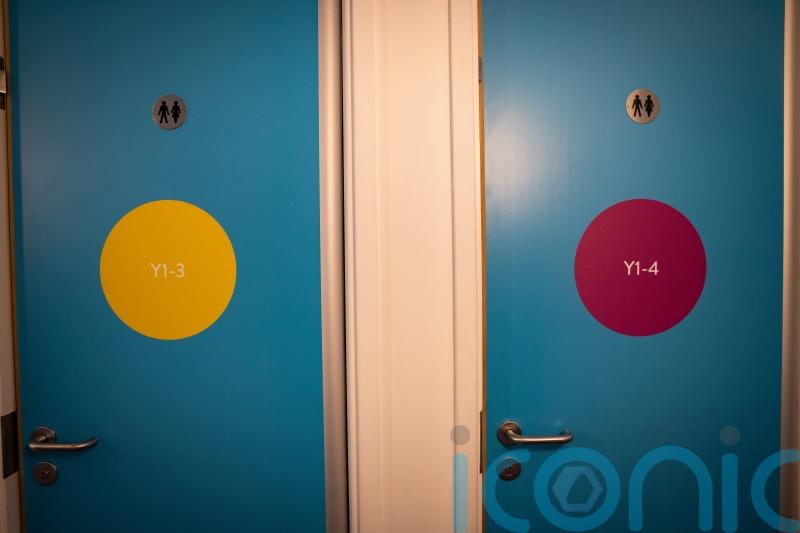 Schools must have single-sex toilets for boys and girls – Scottish Government