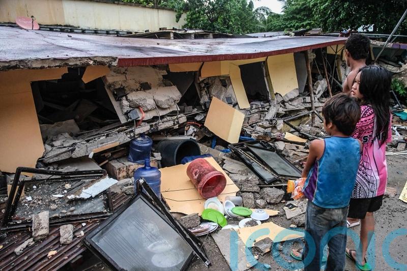 Dozens killed after powerful earthquake strikes Philippines